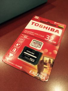 TOSHIBA microSDHC UHS-1 Card 32GB（THN-M302R0320A2）
