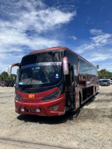 メヌンボク(Menumbok)発、コタキナバル(Kota Kinabalu)行バス20MYR