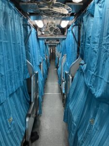 タイ国鉄 TrainNo:84 二等車エアコン付き車内