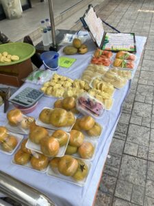 パタヤ(Pattaya)の果物屋台