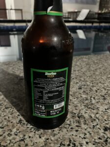 ビアラオダーク 小瓶330ml 16,500LAK(裏)