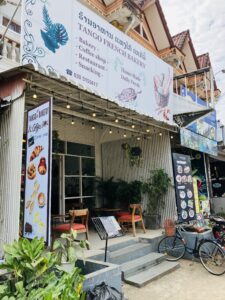 ヴァンビエン(Vang Vien)のTango bakery
