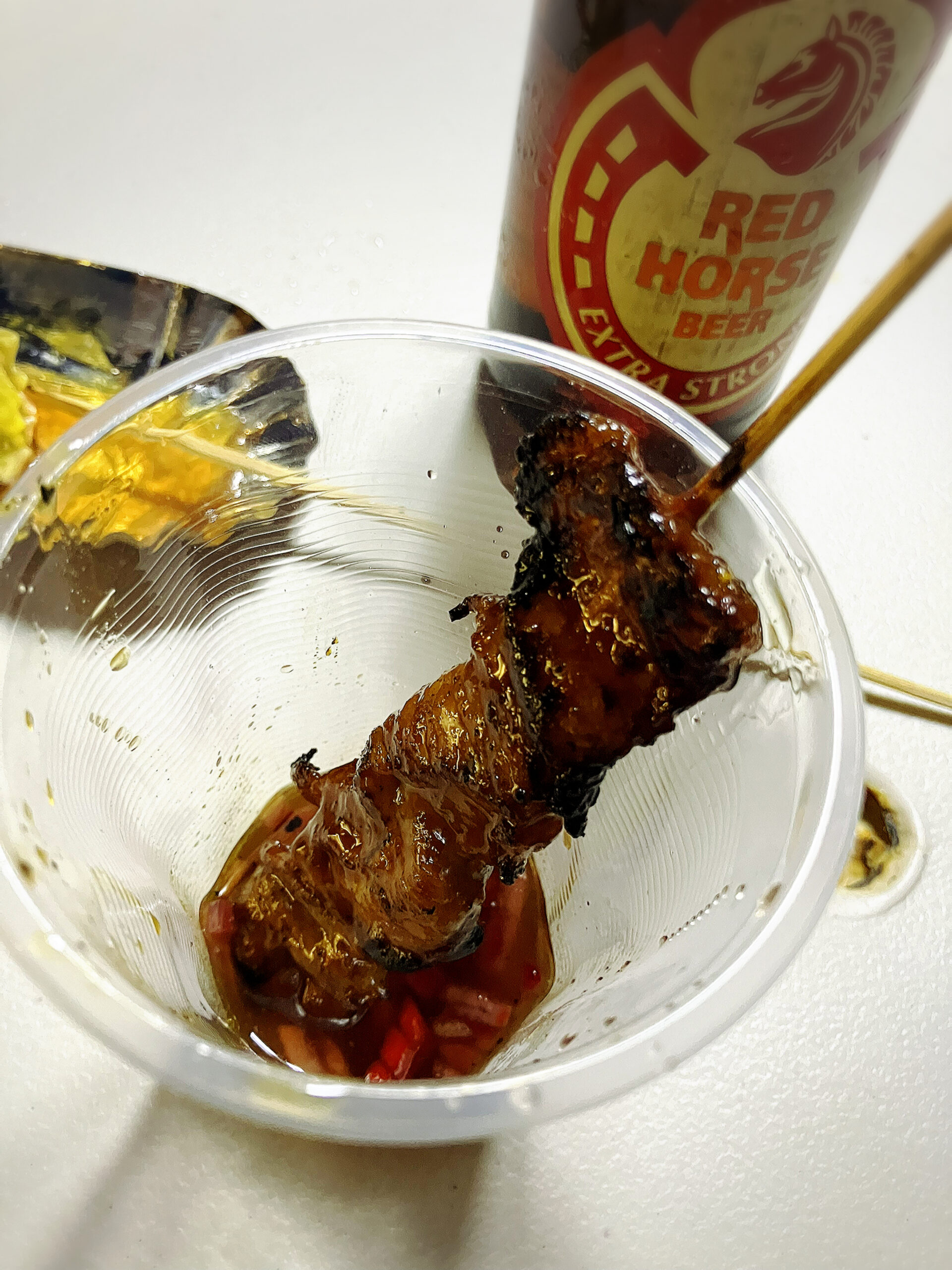 豚ハツ串25PHPとポークBBQ串30PHP