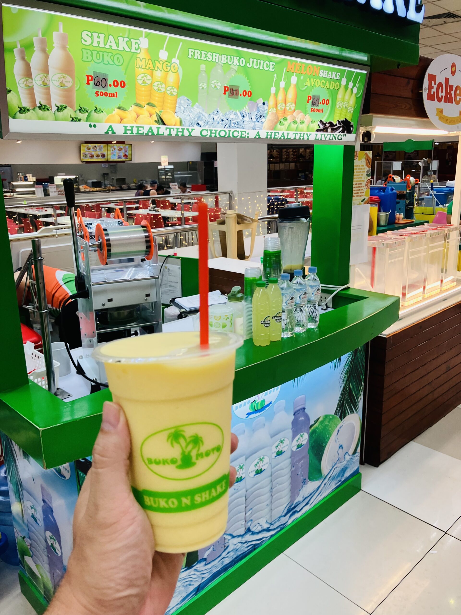 セブ(Cebu City)のマンゴーシェイク屋