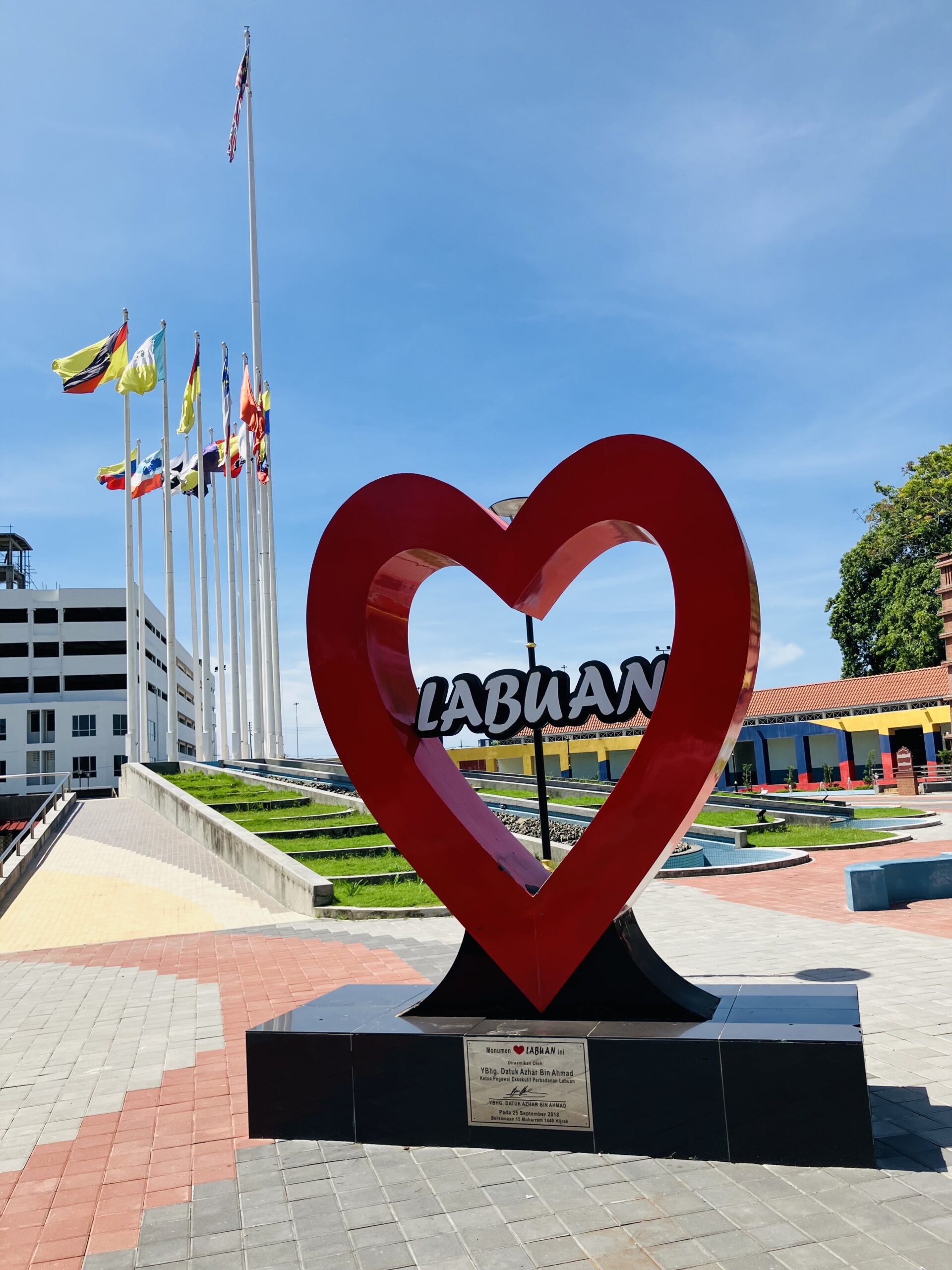 LOVE ラブアン島(Labuan)