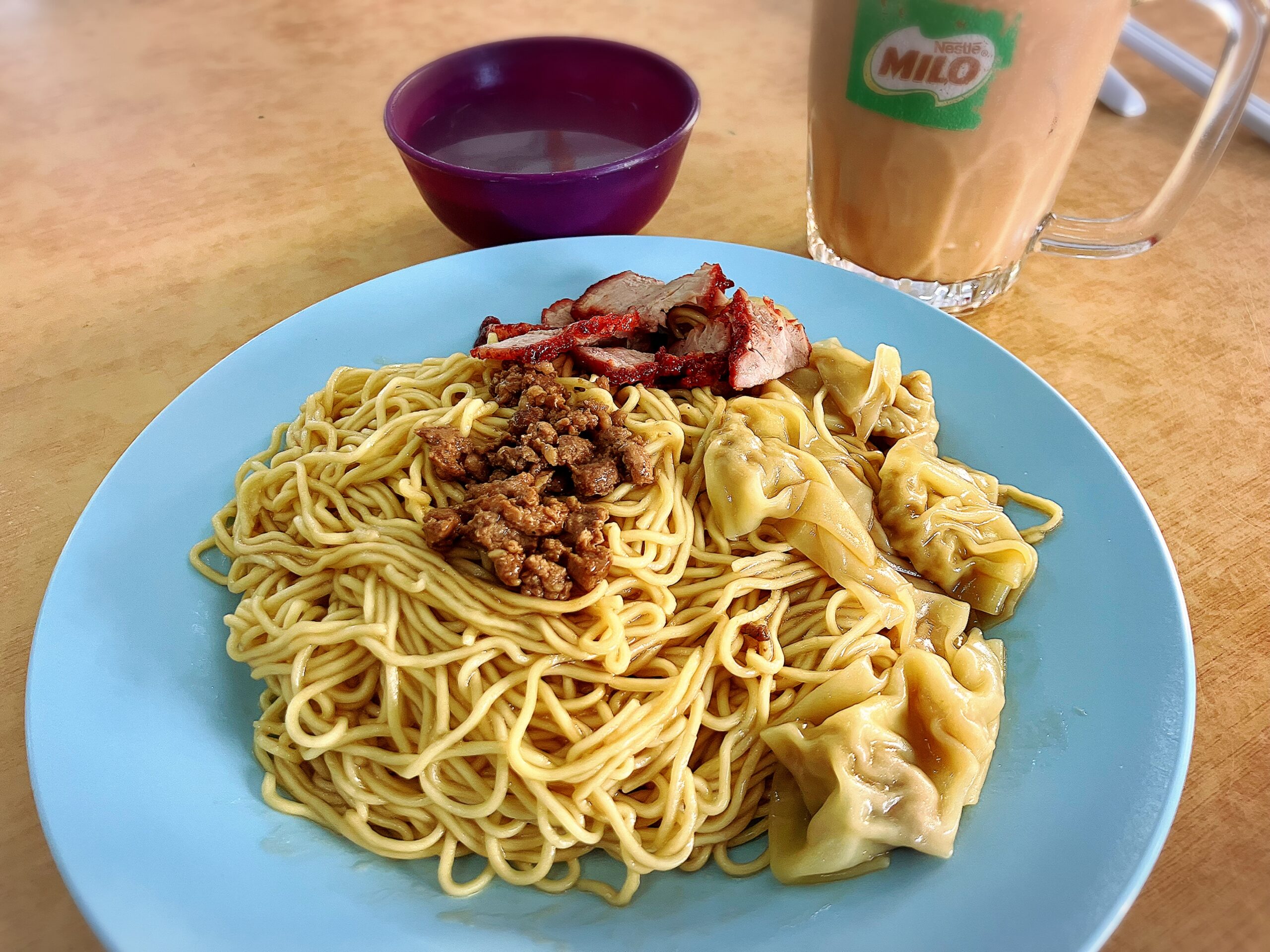 易発茶餐室(18 Coffee Shop)のコロミー(Konlo Mee)9MYR