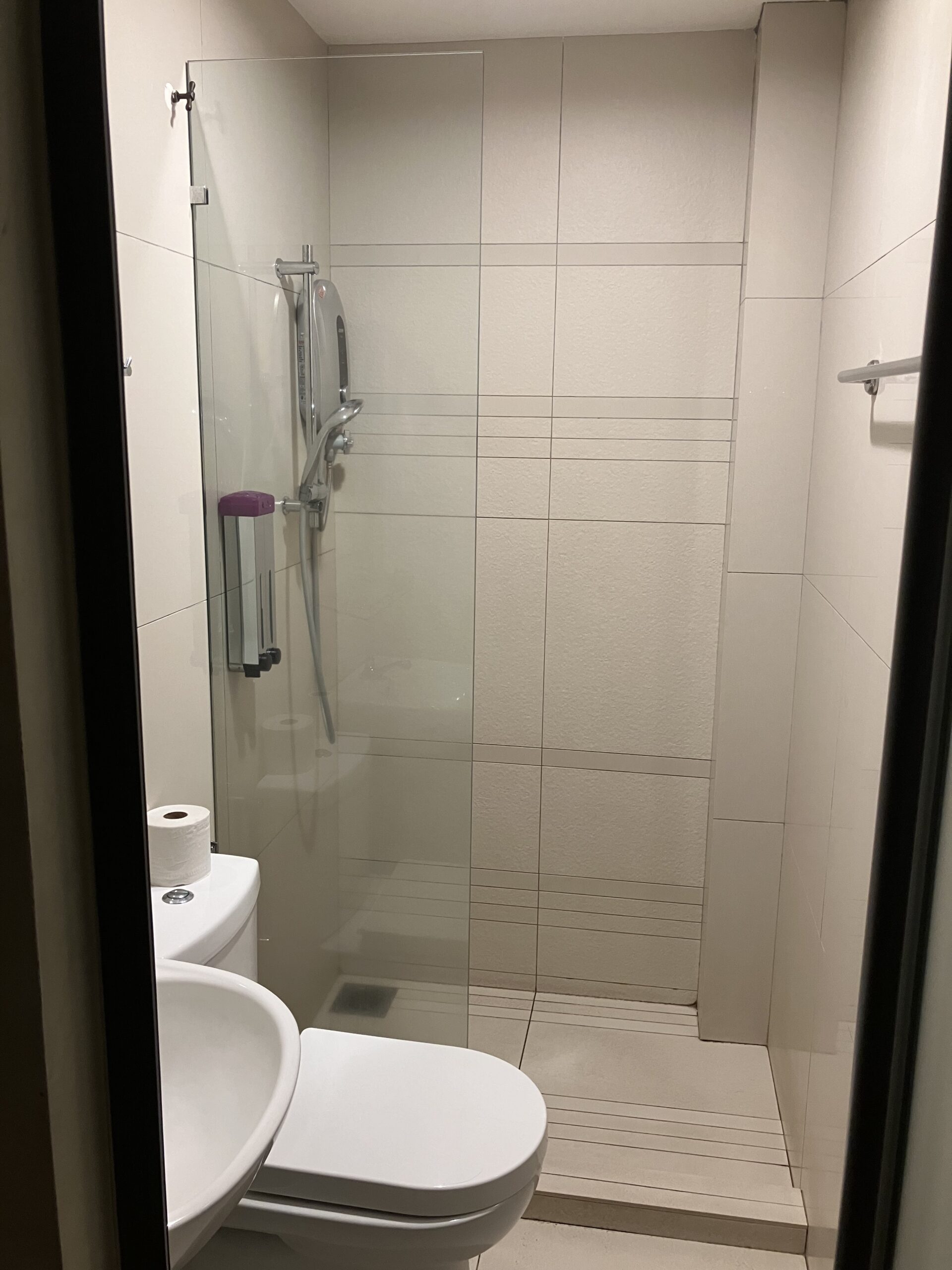 1000マイルズホテル(1000 Miles Hotel)の水回り