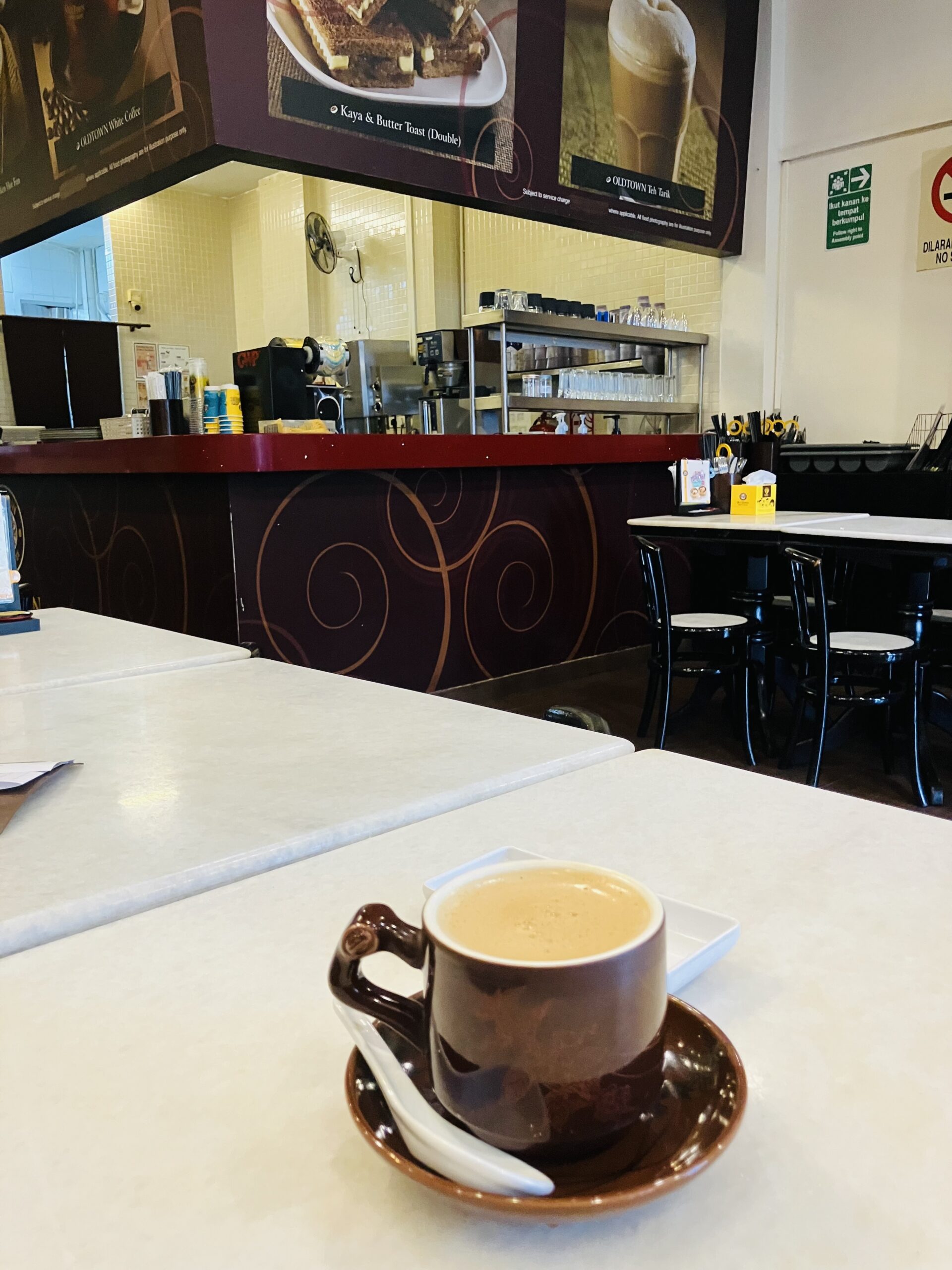 オールドタウンホワイトコーヒー(Old Town White Coffee)のホワイトコーヒー(White Coffee)5.9MYR