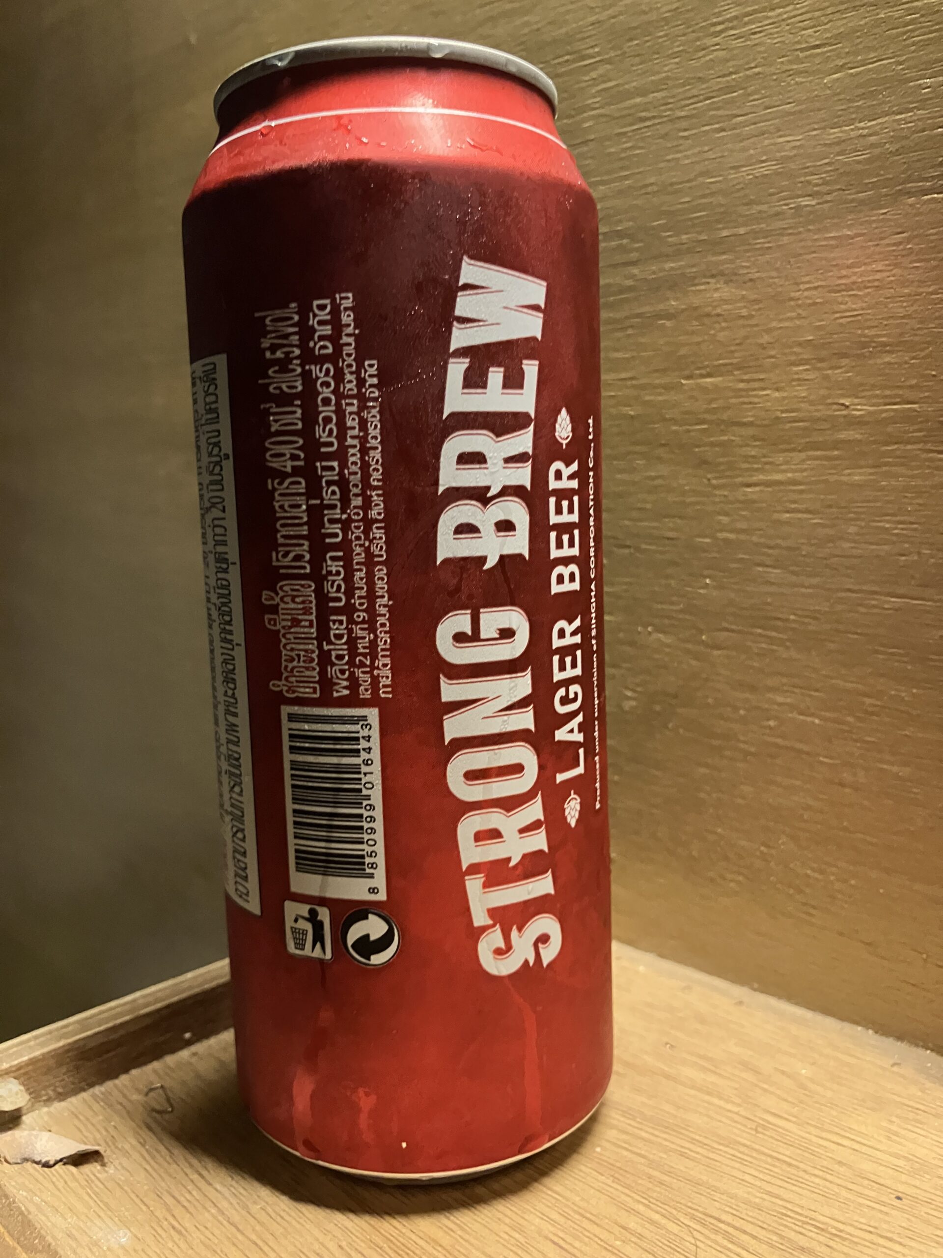 ビアレオストロング Beer Leo Strong 490ml 54THB