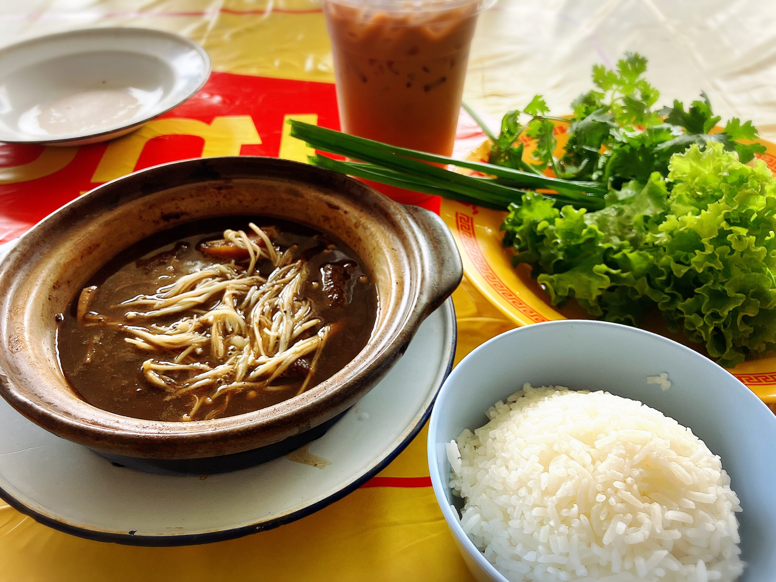 バクテーモーファイメーアノンの肉骨茶120THB