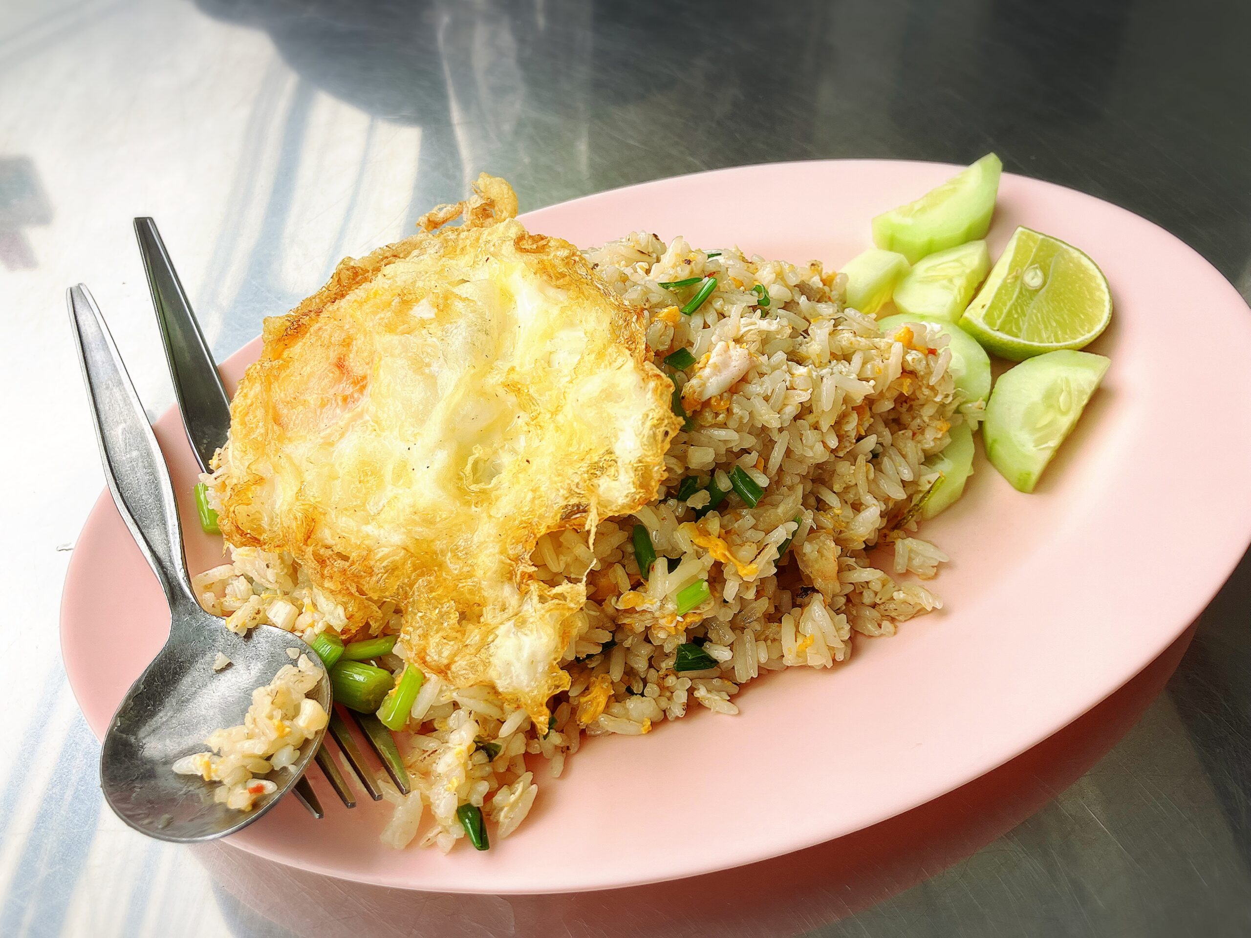 Chuan Chimの蟹炒飯100THBと玉子焼き20THB