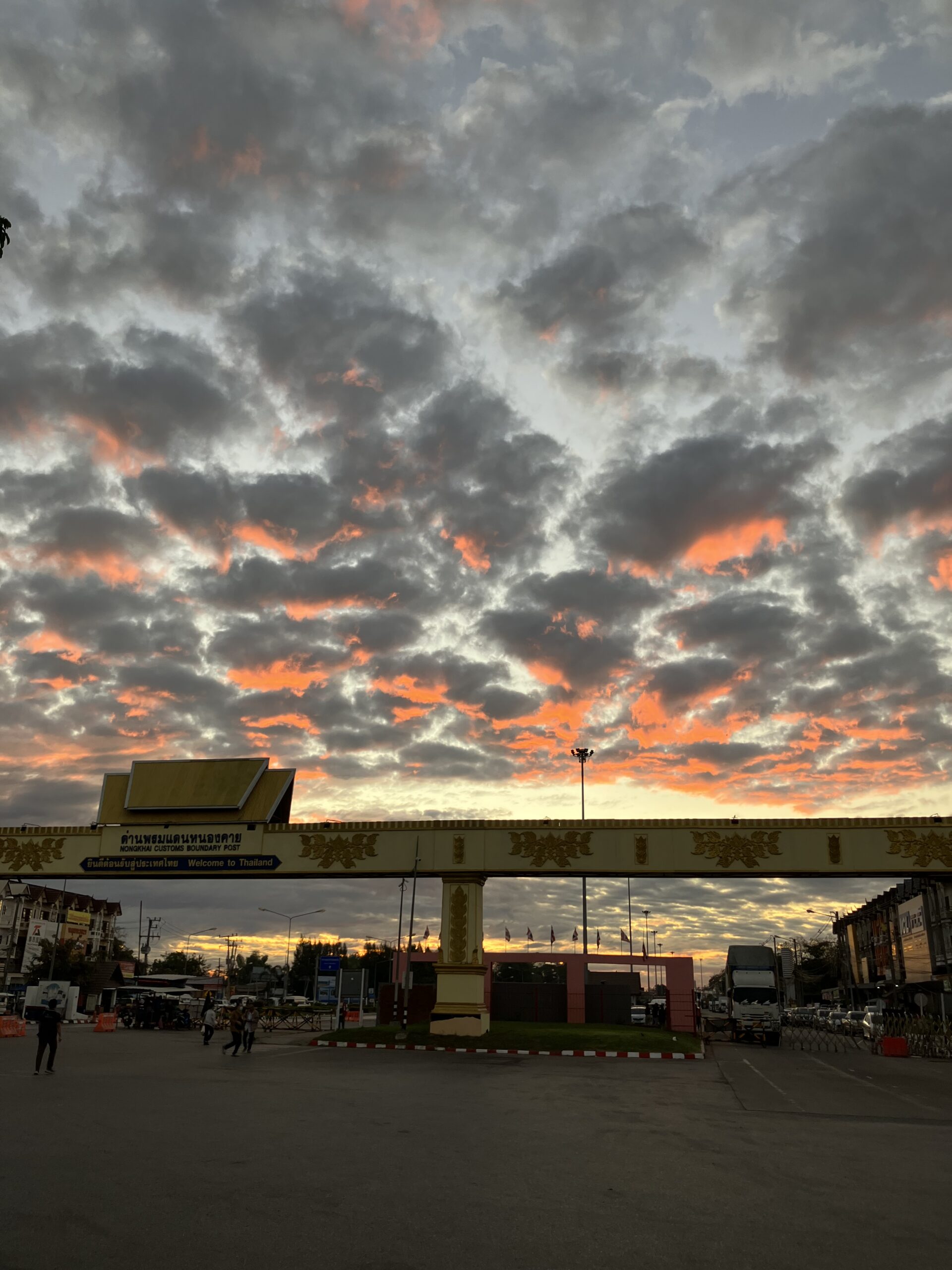 ノーンカーイ(Nong Khai)国境