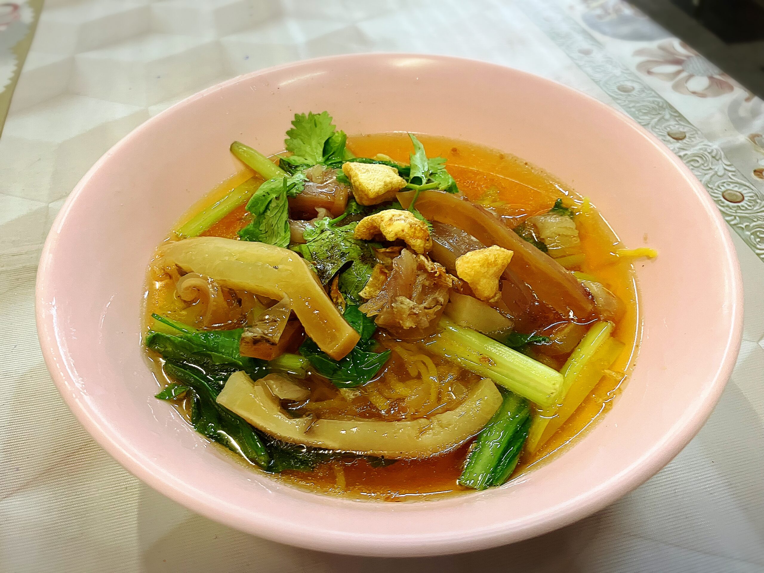 イカ・バミー60THB