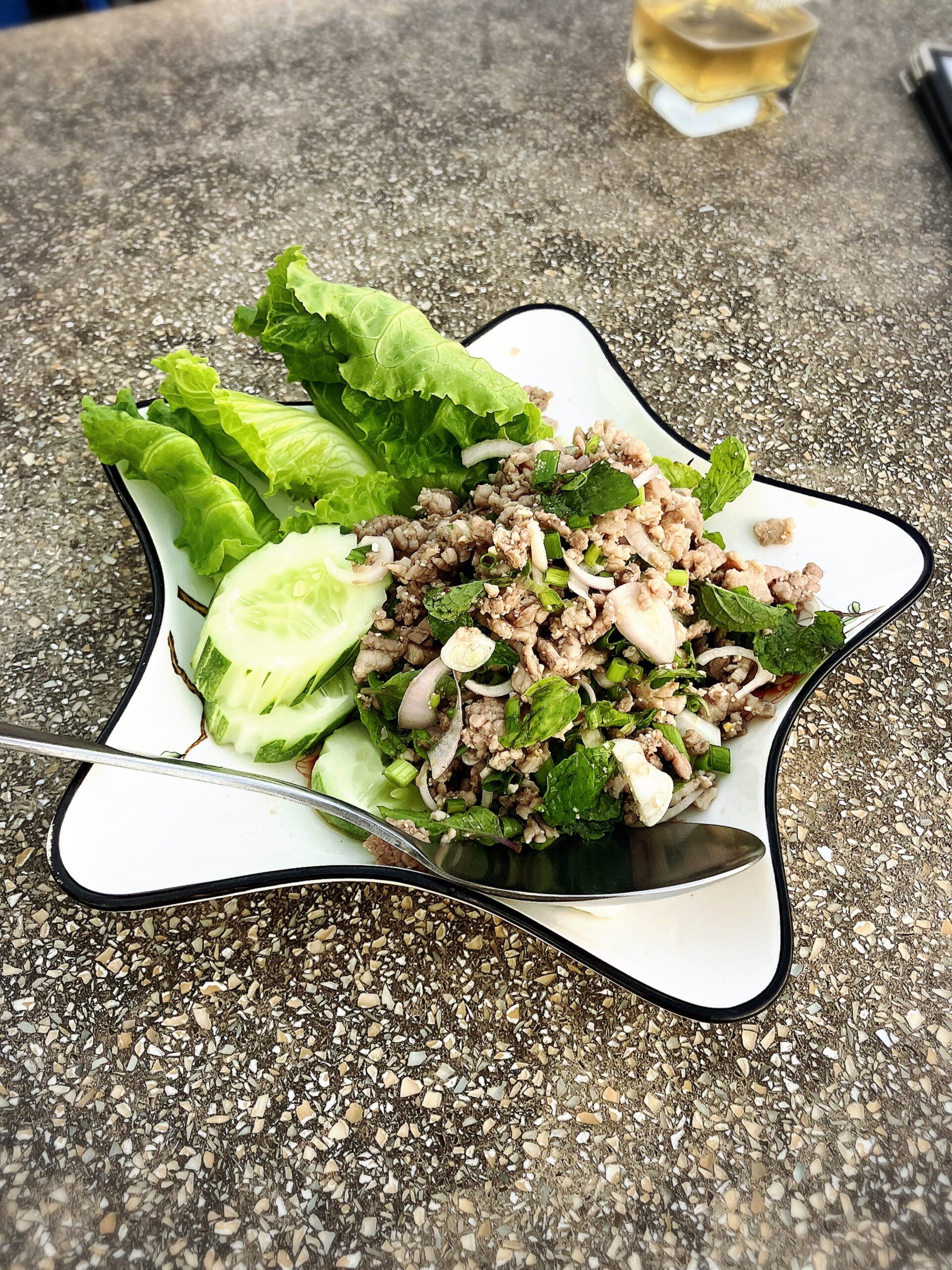 Majestic View Restaurantのラープ 55,.000LAK