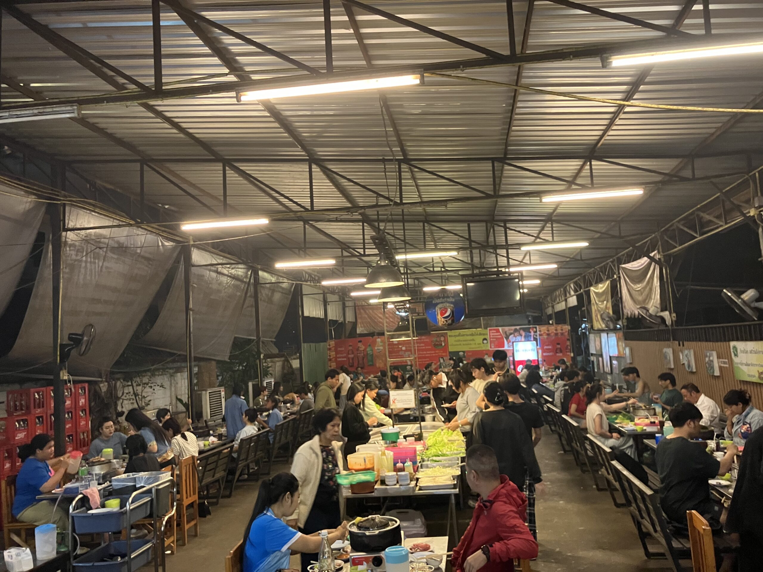 チェンマイ(Chiang Mai)のアロイジュムセップ(อร่อยจุ่มแซบ)